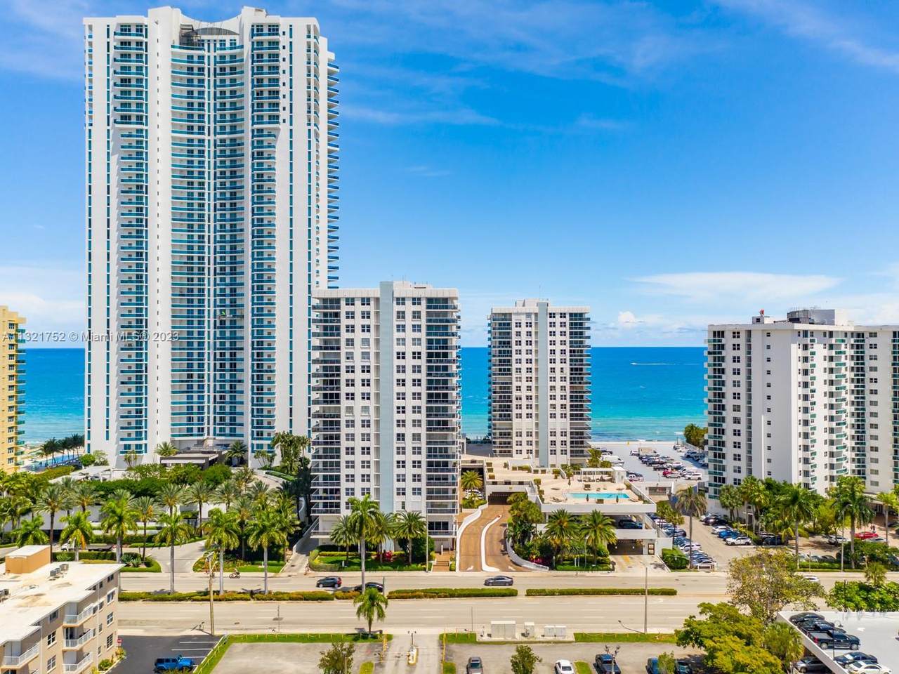 2751 Ocean Dr - Photo 1