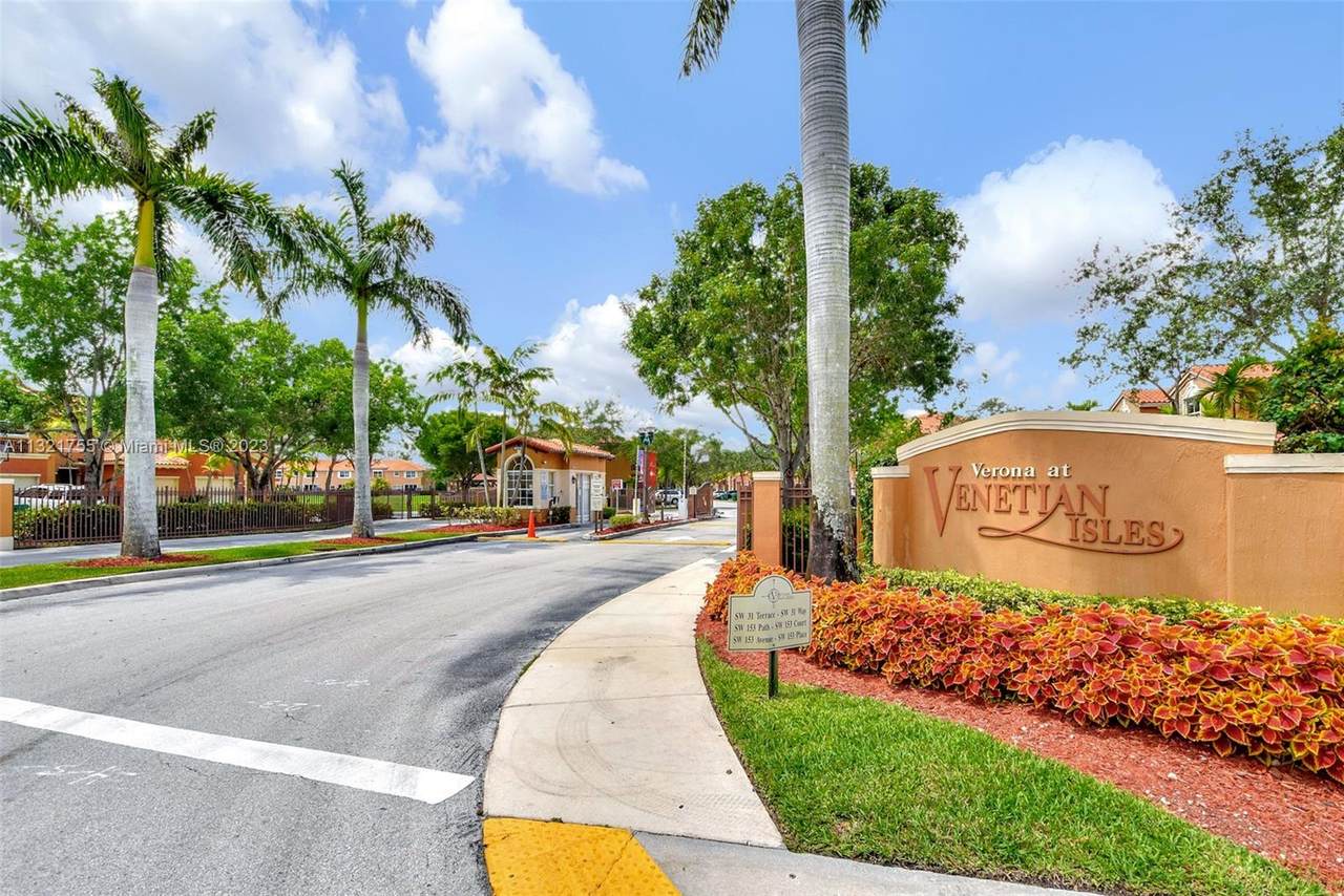 3051 153rd Path - Photo 1