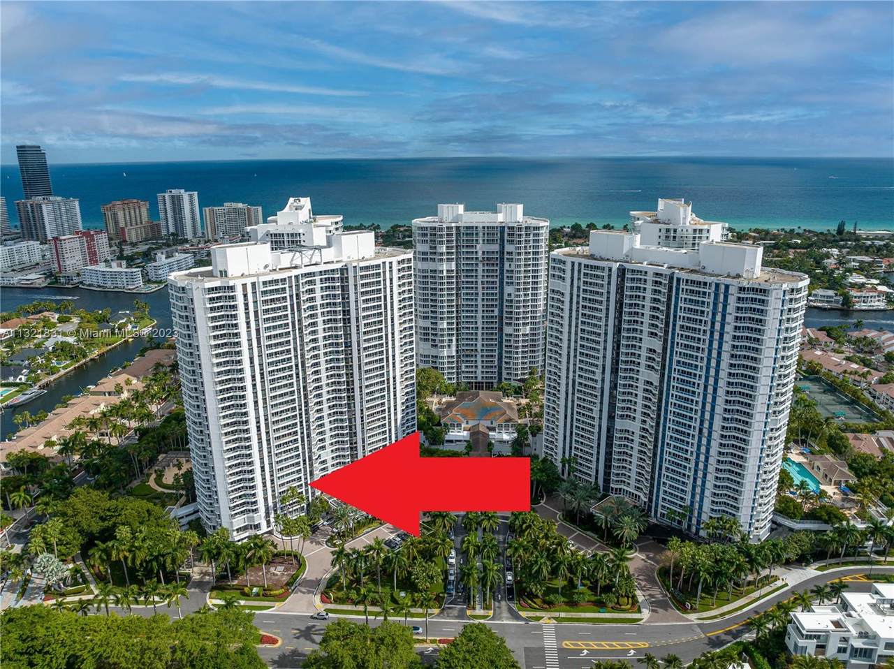 21205 Yacht Club Drive - Photo 1