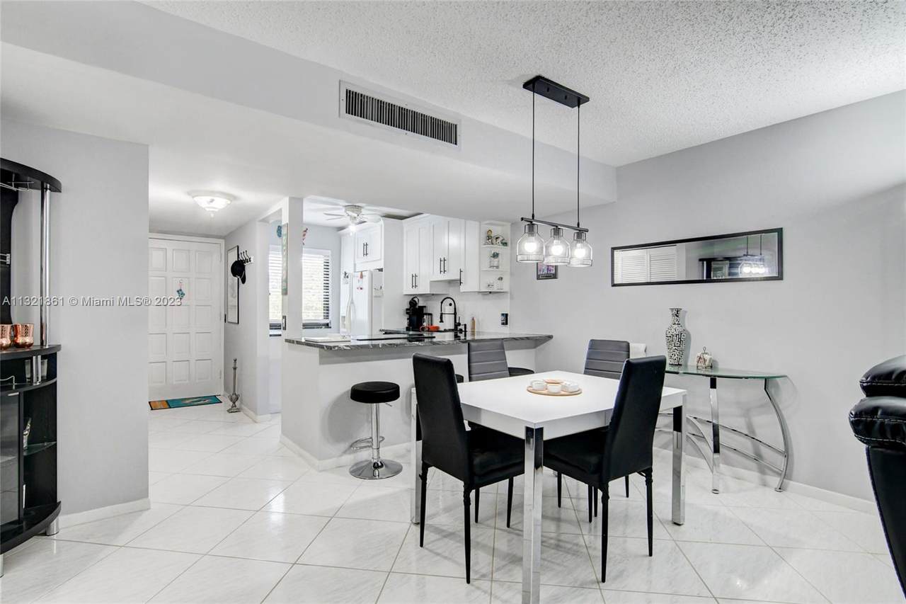 4230 Deste Ct - Photo 1