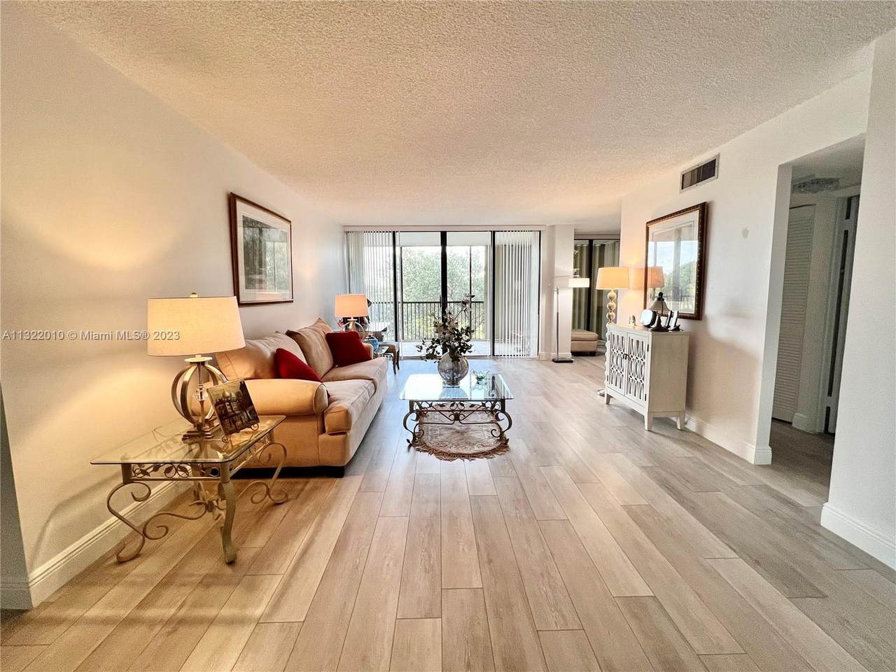 2806 46th Ave - Photo 1