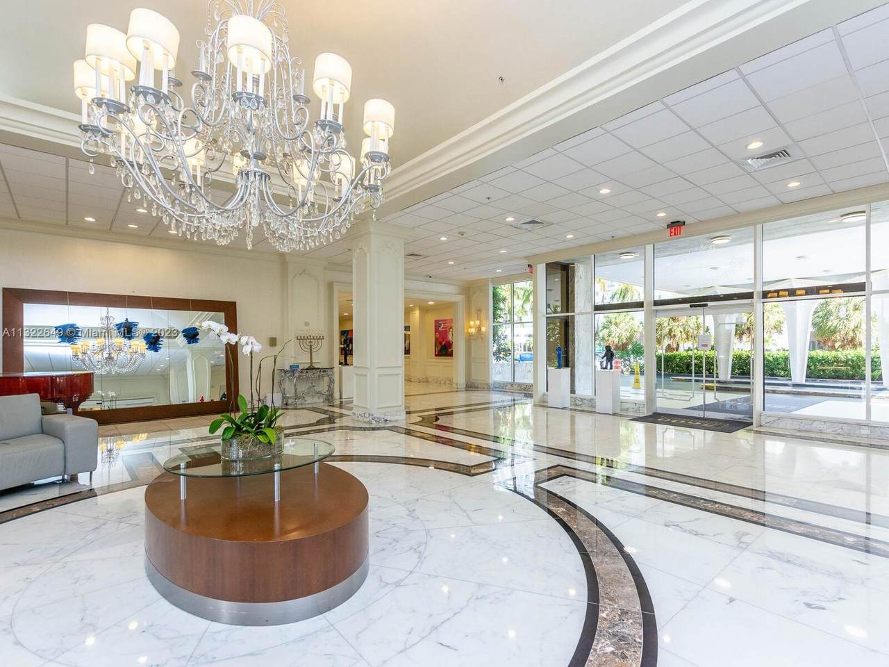 5600 Collins Ave - Photo 1
