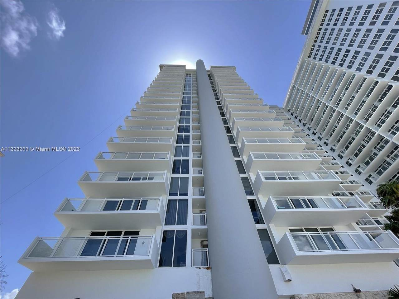 2030 Ocean Dr - Photo 1