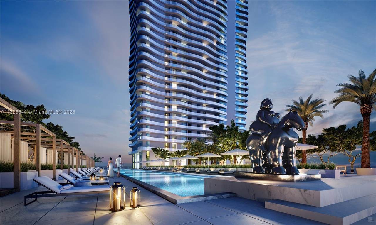 1444 Biscayne Blvd - Photo 1