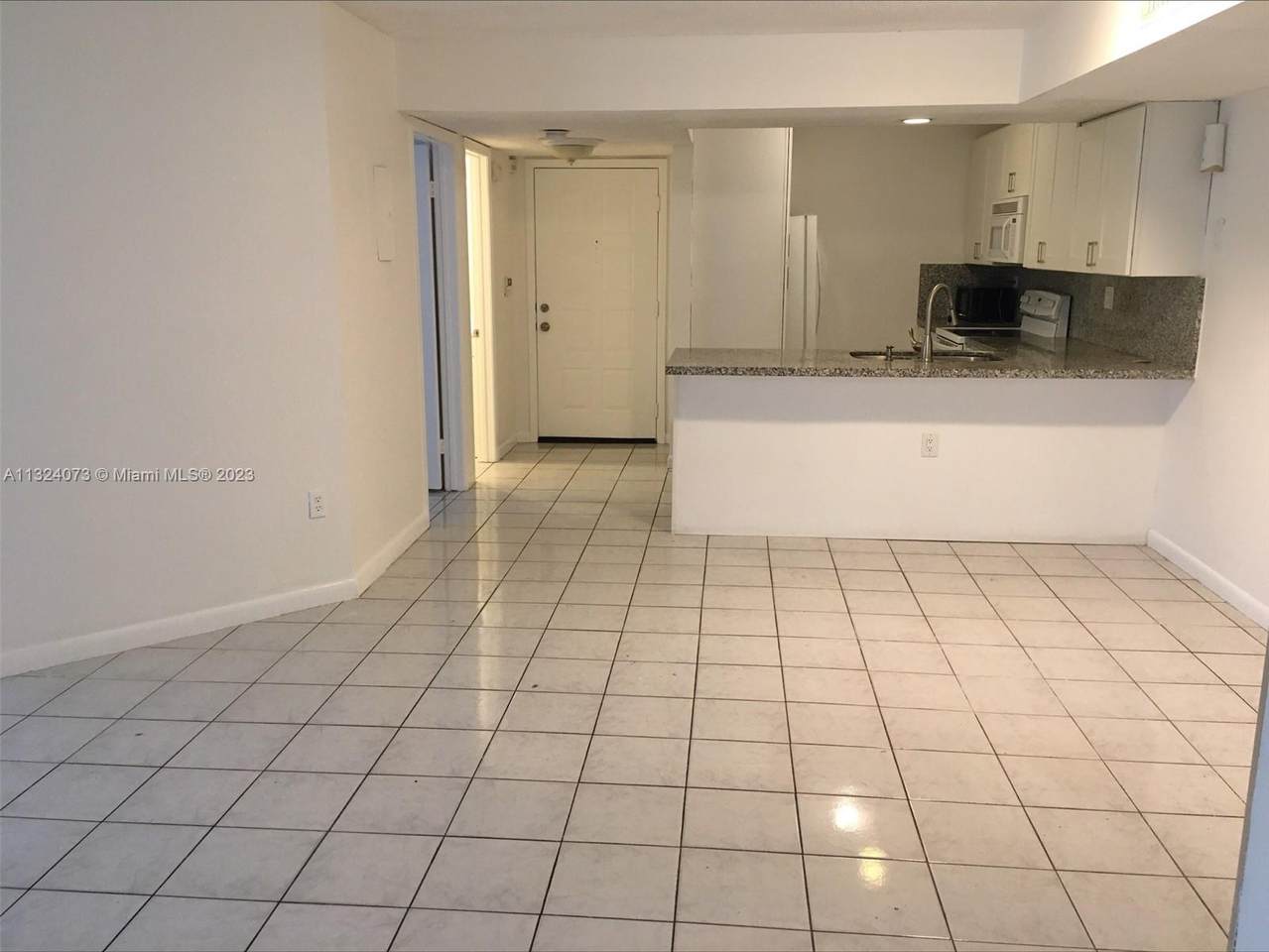 4730 102 Ave - Photo 1