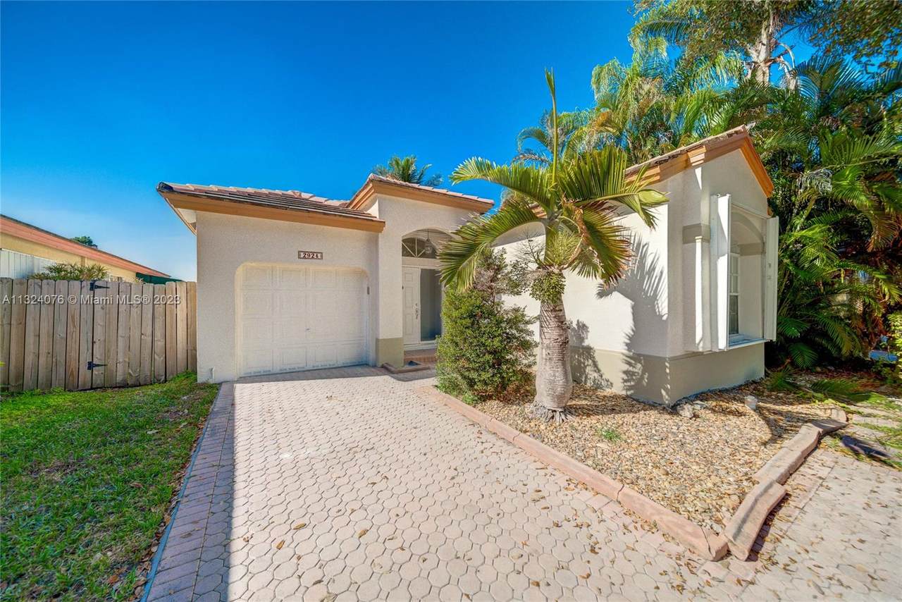 2924 99th Pl - Photo 1