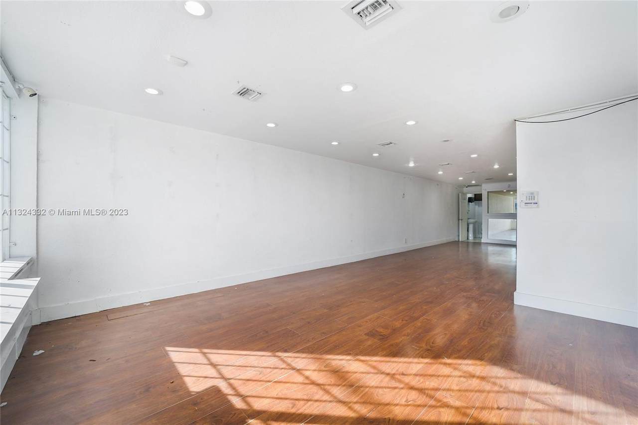 4100 Palm Ave - Photo 1