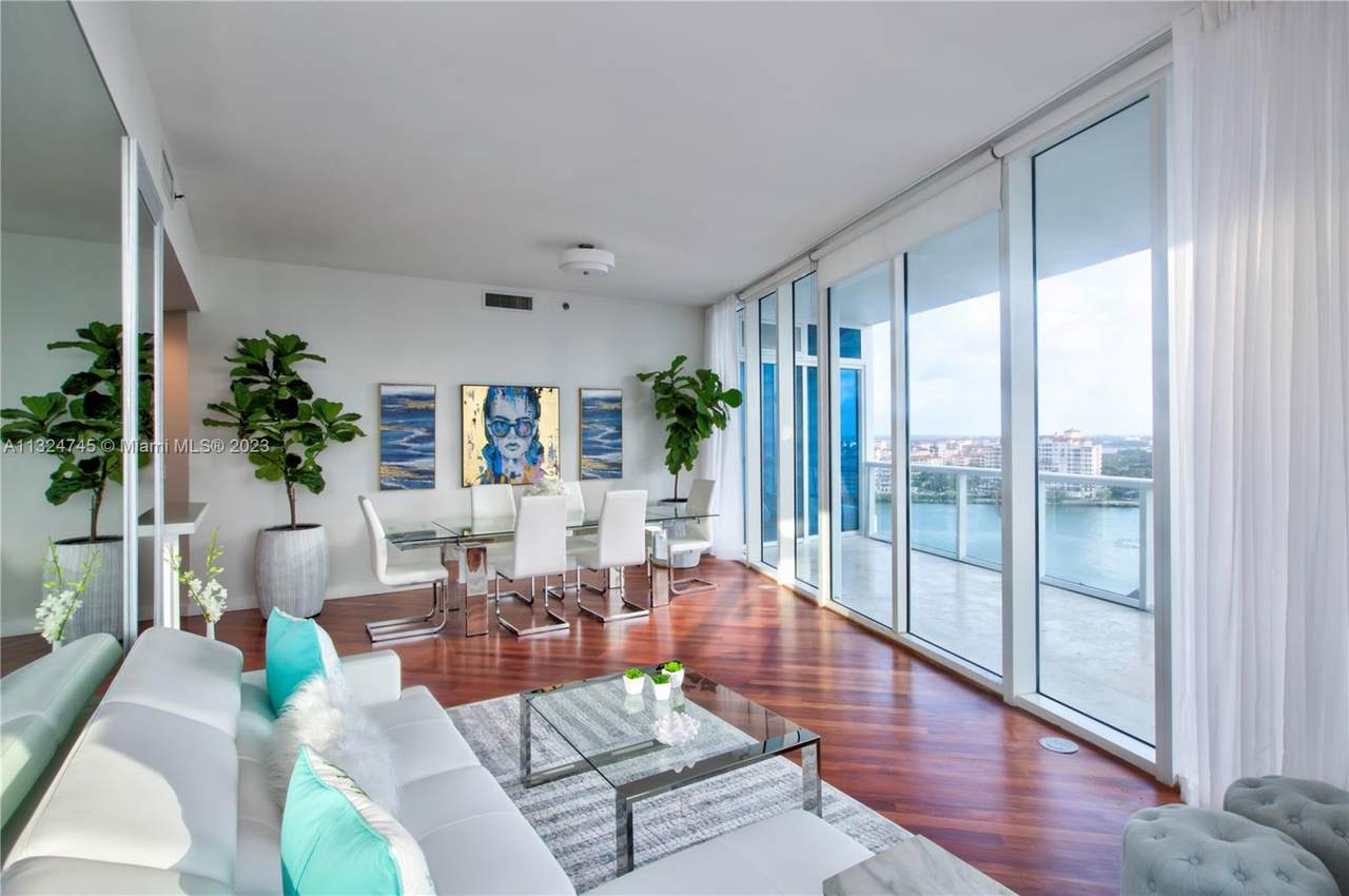 100 Pointe Dr - Photo 1