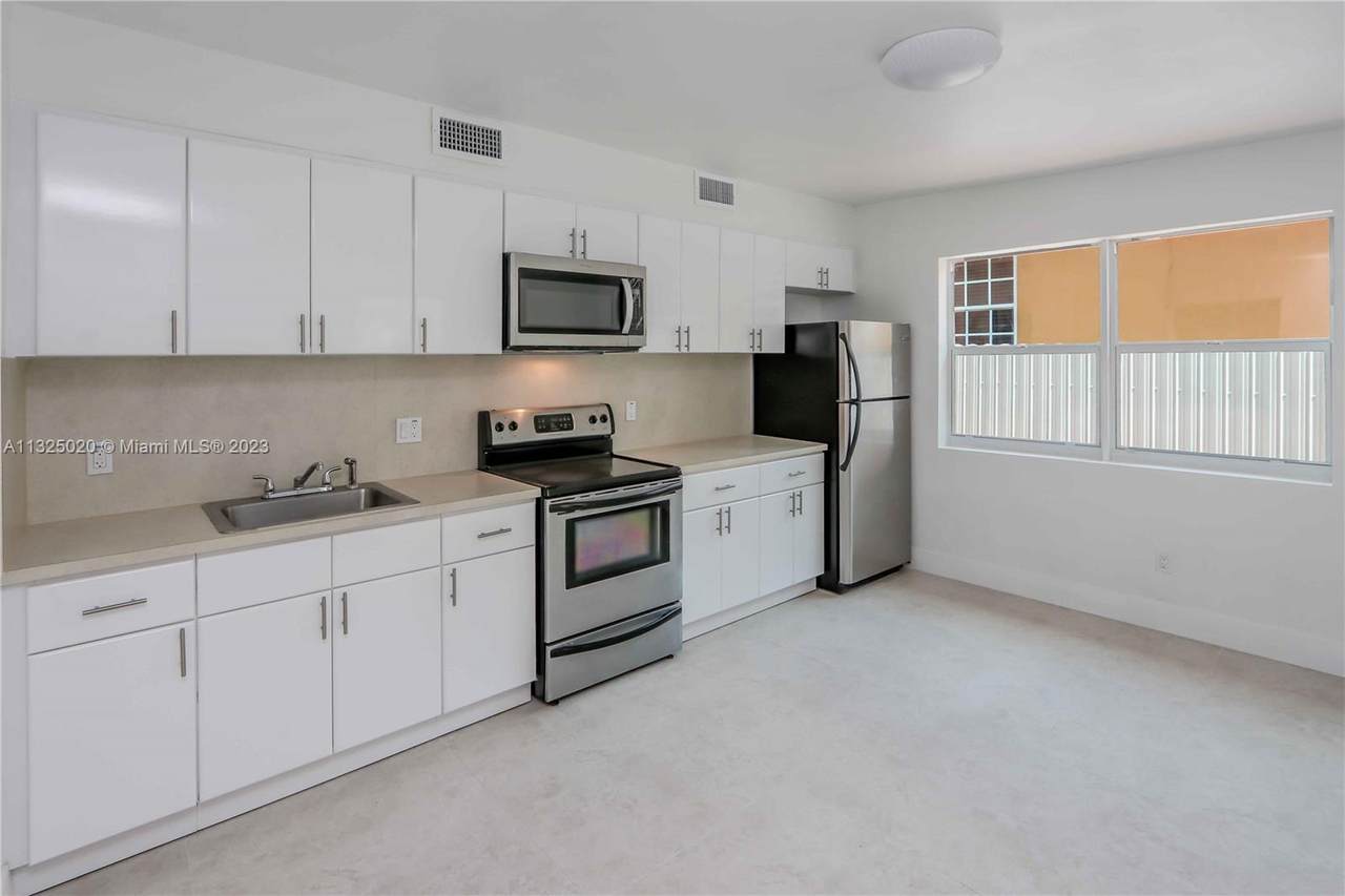2941 36th Ave - Photo 1