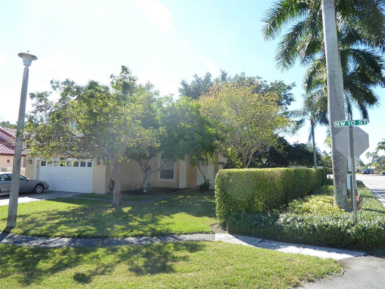 17474 10th St - Photo 1