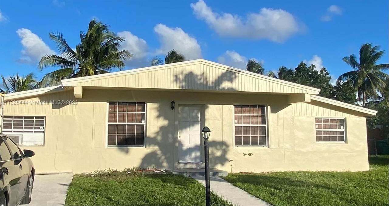 20181 15th Ave - Photo 1