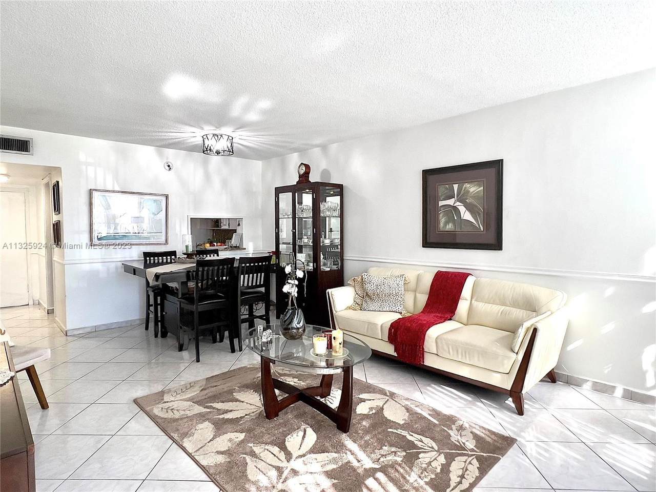 1481 Miami Gardens Dr - Photo 1