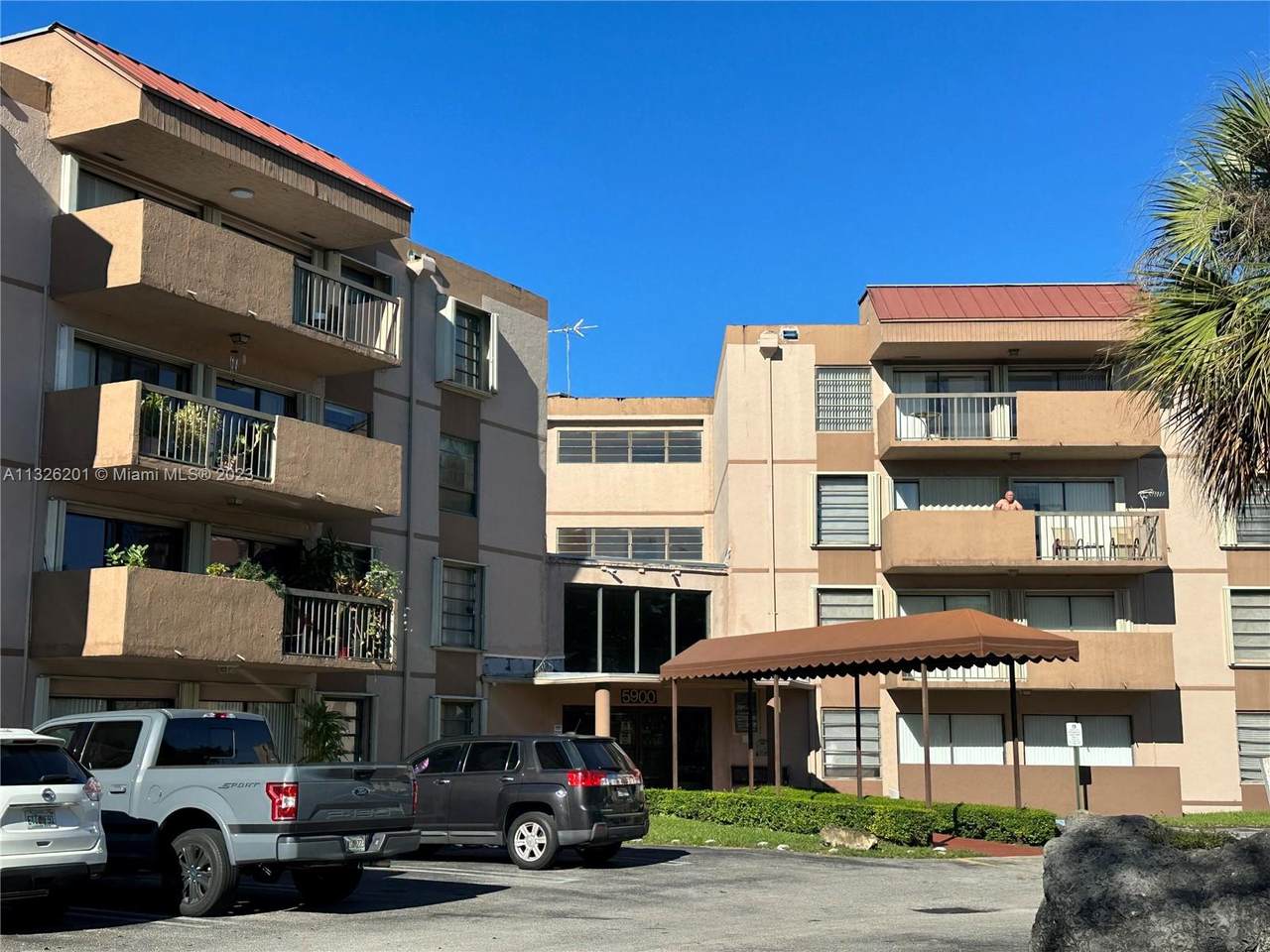 5900 127th Ave - Photo 1