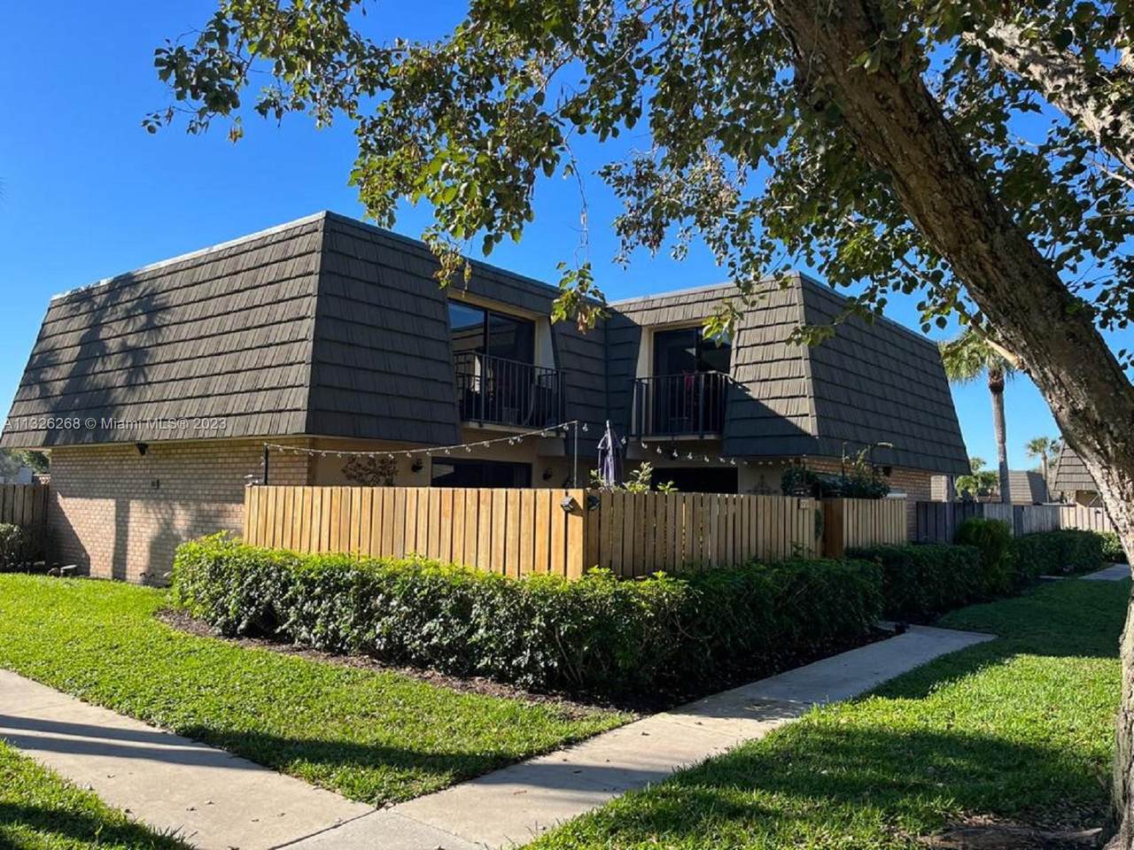 220 2nd Way - Photo 1