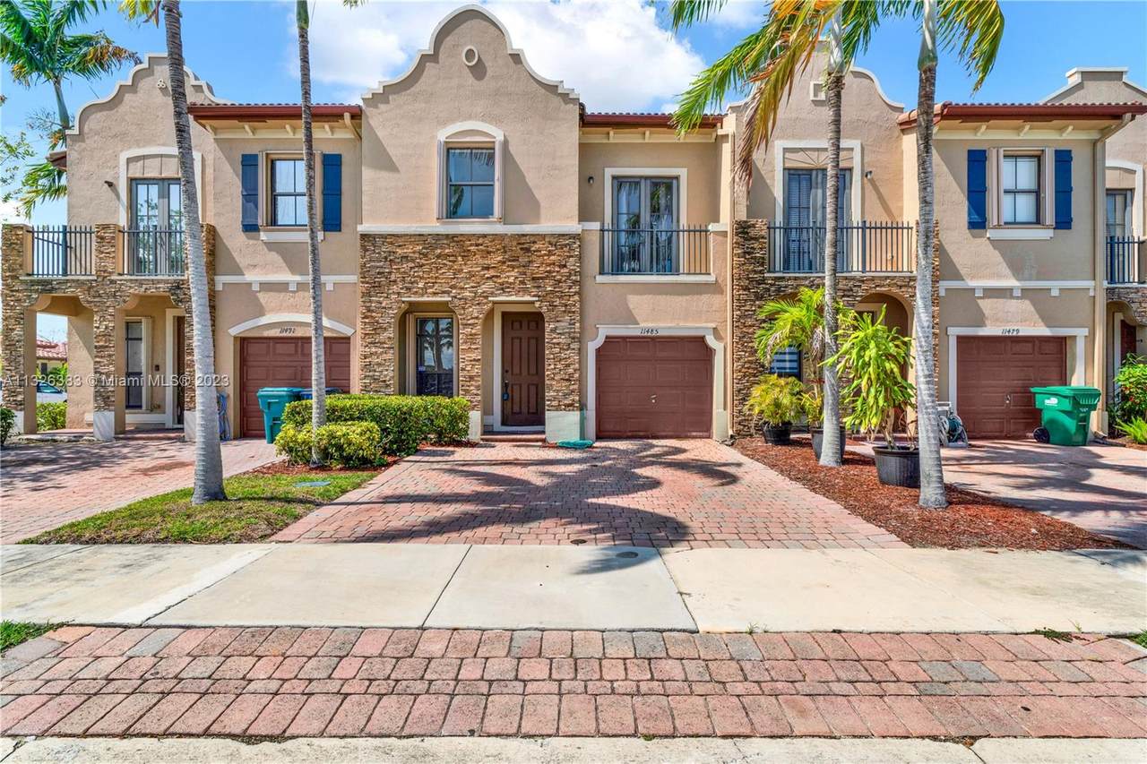11485 236th Ln - Photo 1