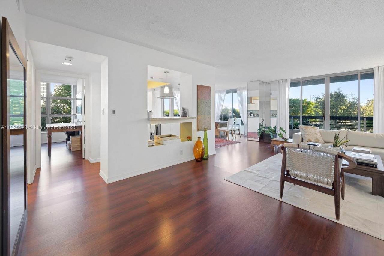 3530 Mystic Pointe Dr - Photo 1