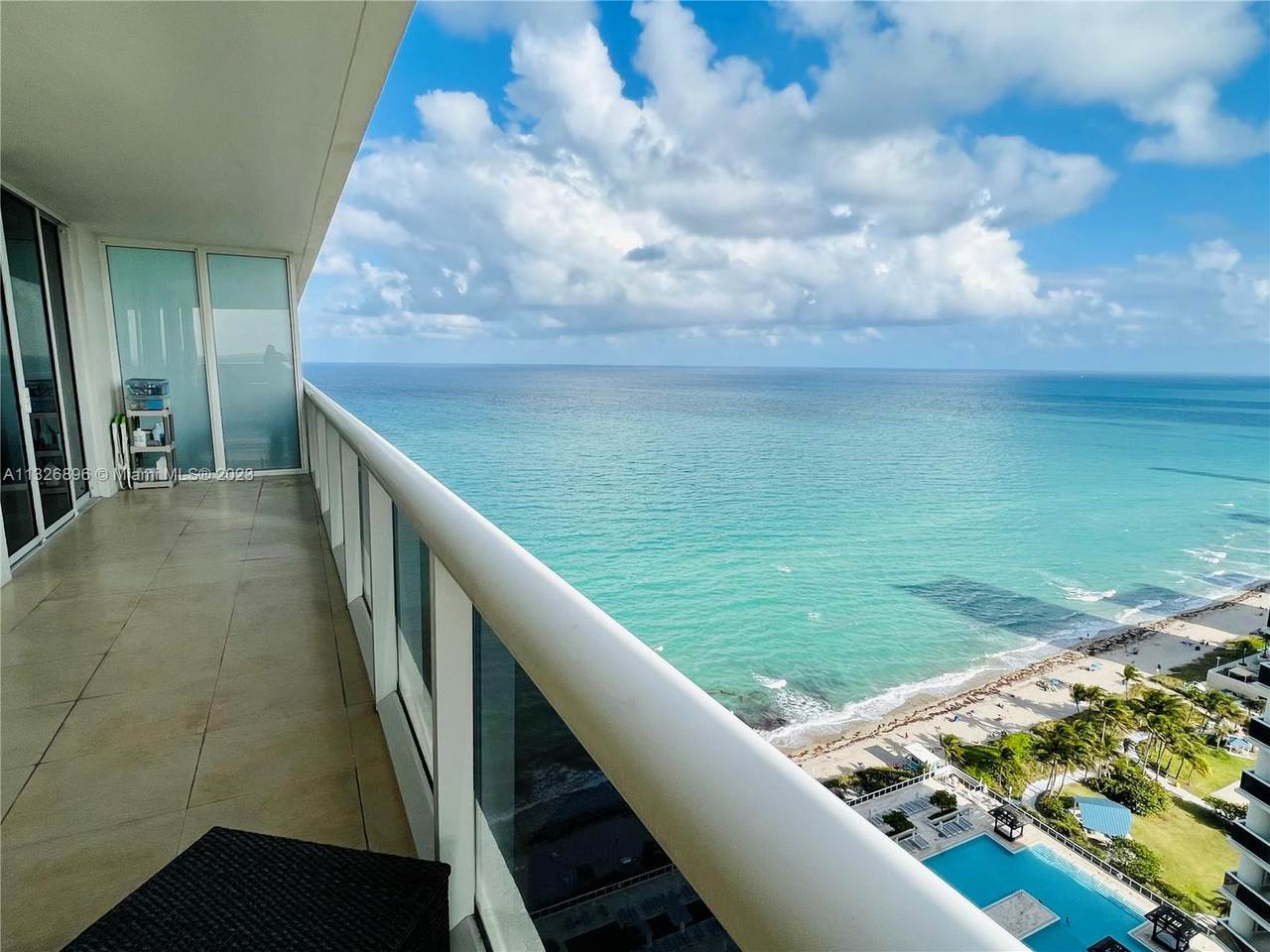 1830 Ocean Dr - Photo 1