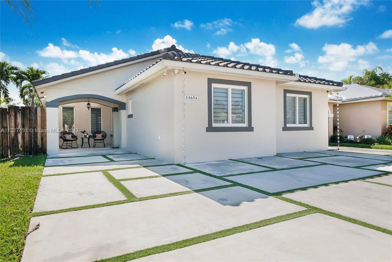 14654 115th St - Photo 1