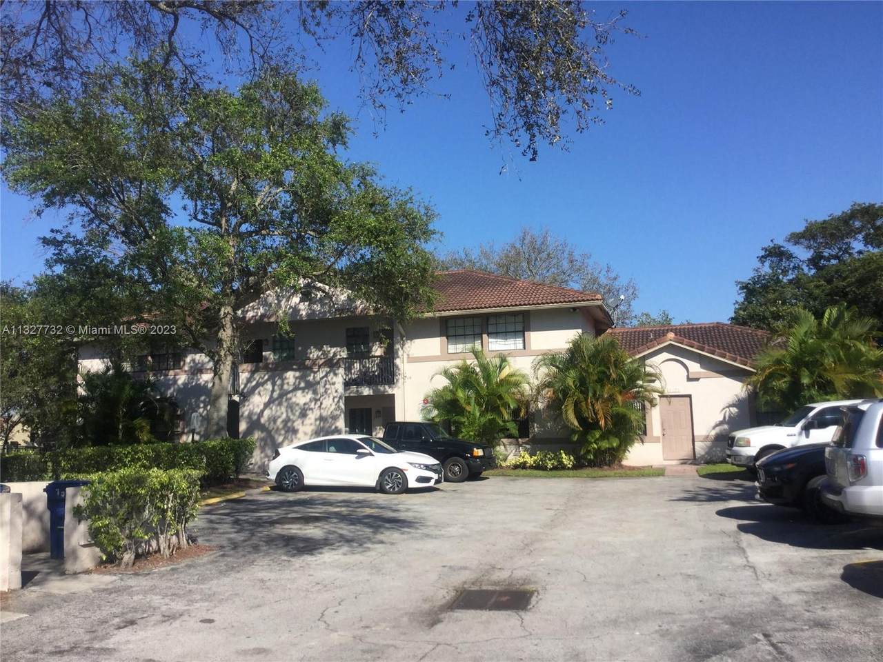 4173 114th Ave - Photo 1