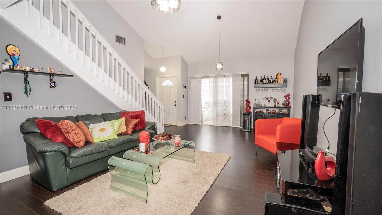 3324 101st Ave - Photo 1