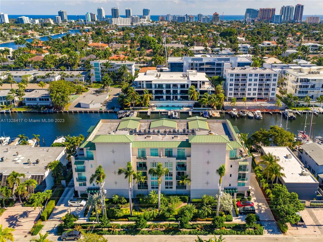 400 Hendricks Isle - Photo 1