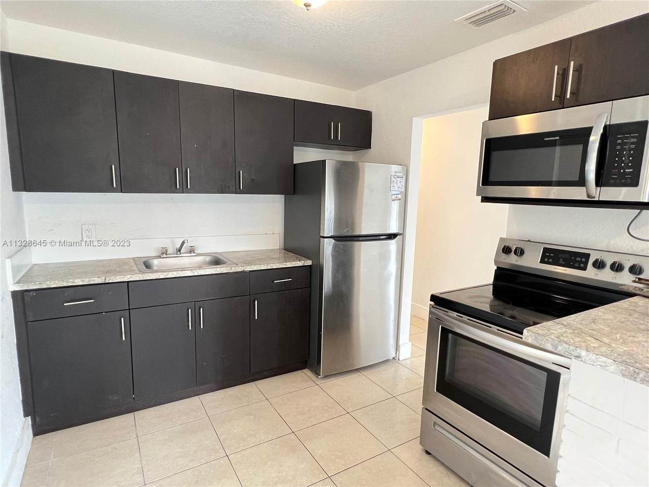 1832 6th Ave - Photo 1