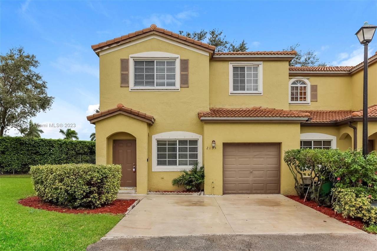 2155 101st Way - Photo 1