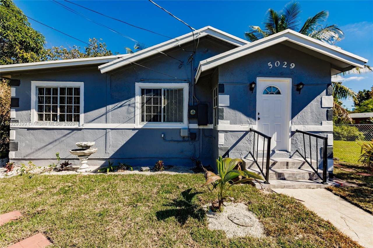 5029 3rd Ave - Photo 1