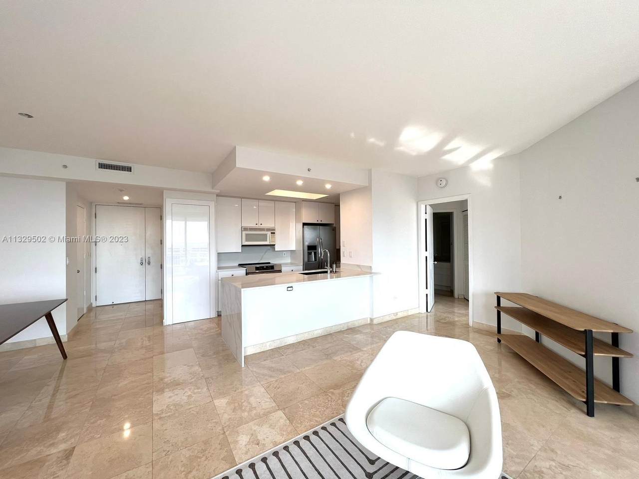 848 Brickell Key Dr - Photo 1