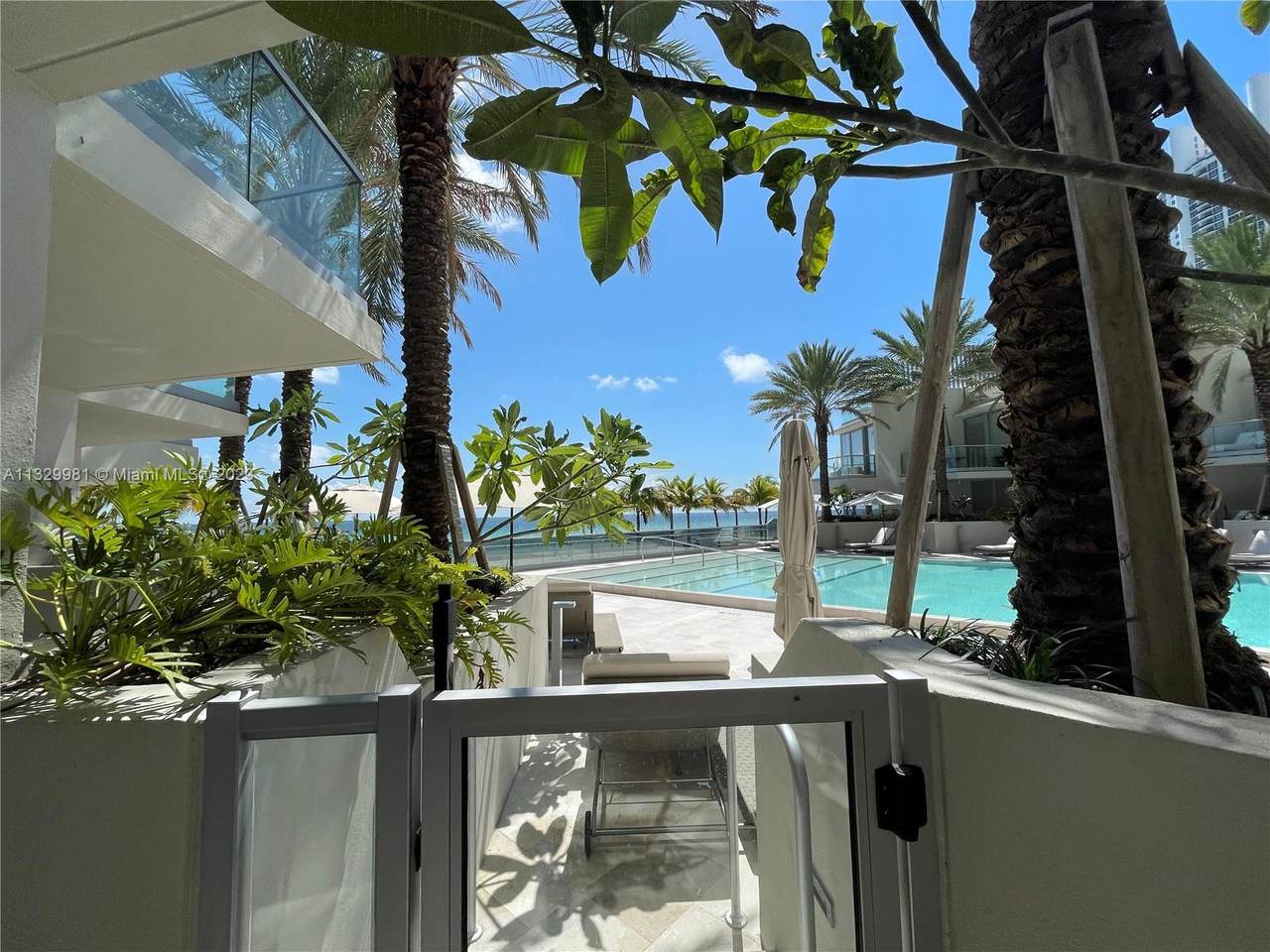 18501 Collins Avenue - Photo 1