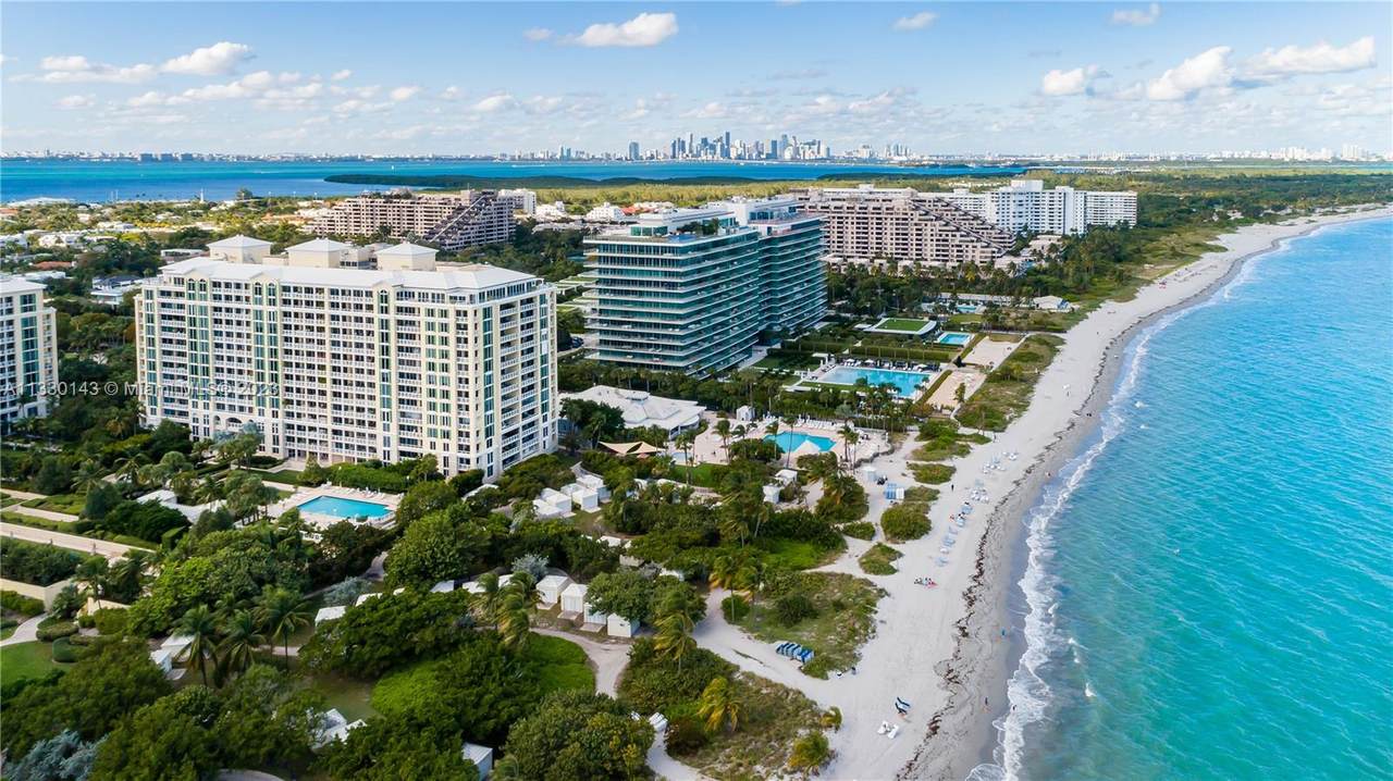 430 Grand Bay Dr - Photo 1