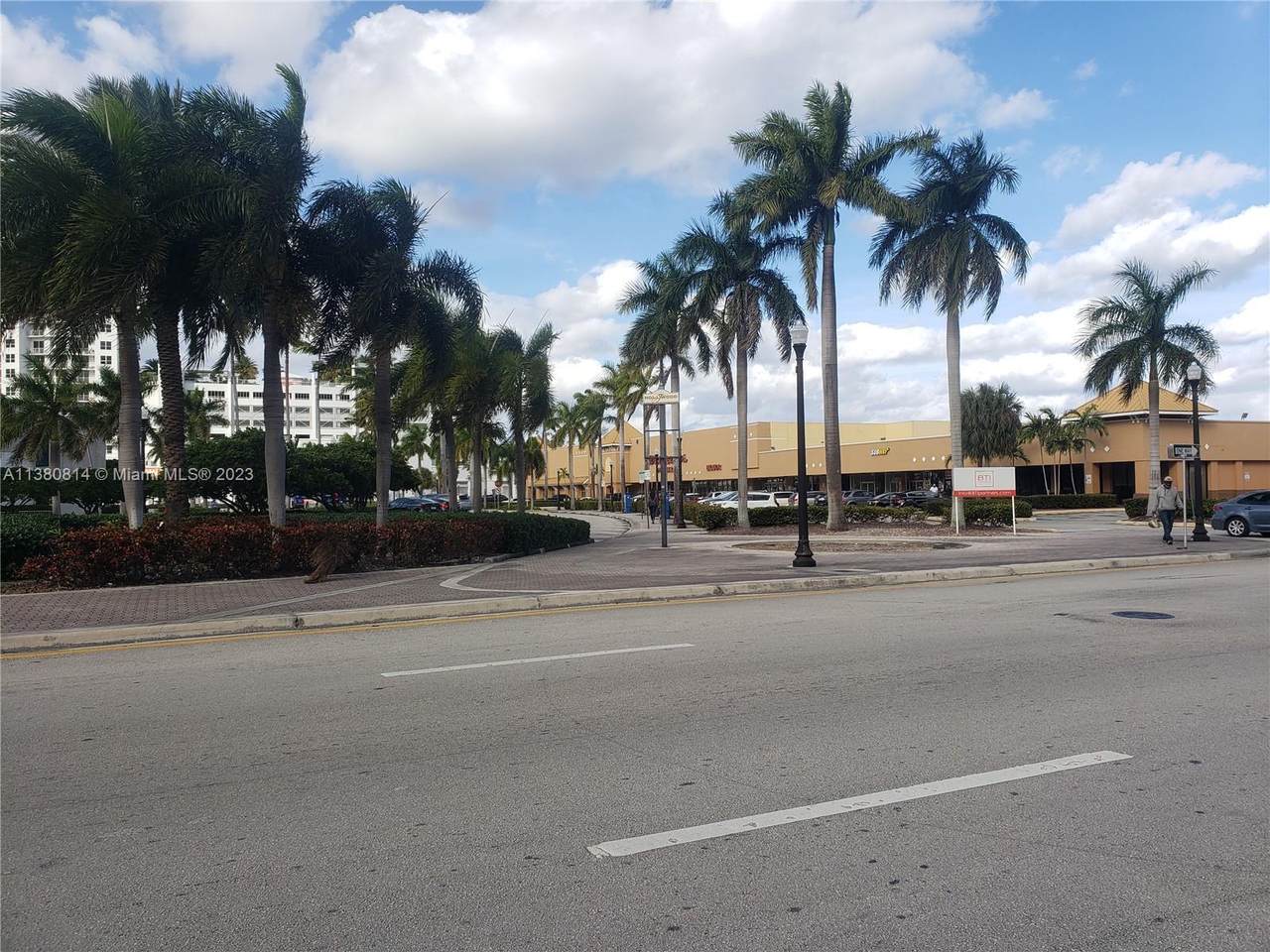 https://bt-photos.global.ssl.fastly.net/miami/1280_boomver_1_A11380814-2.jpg