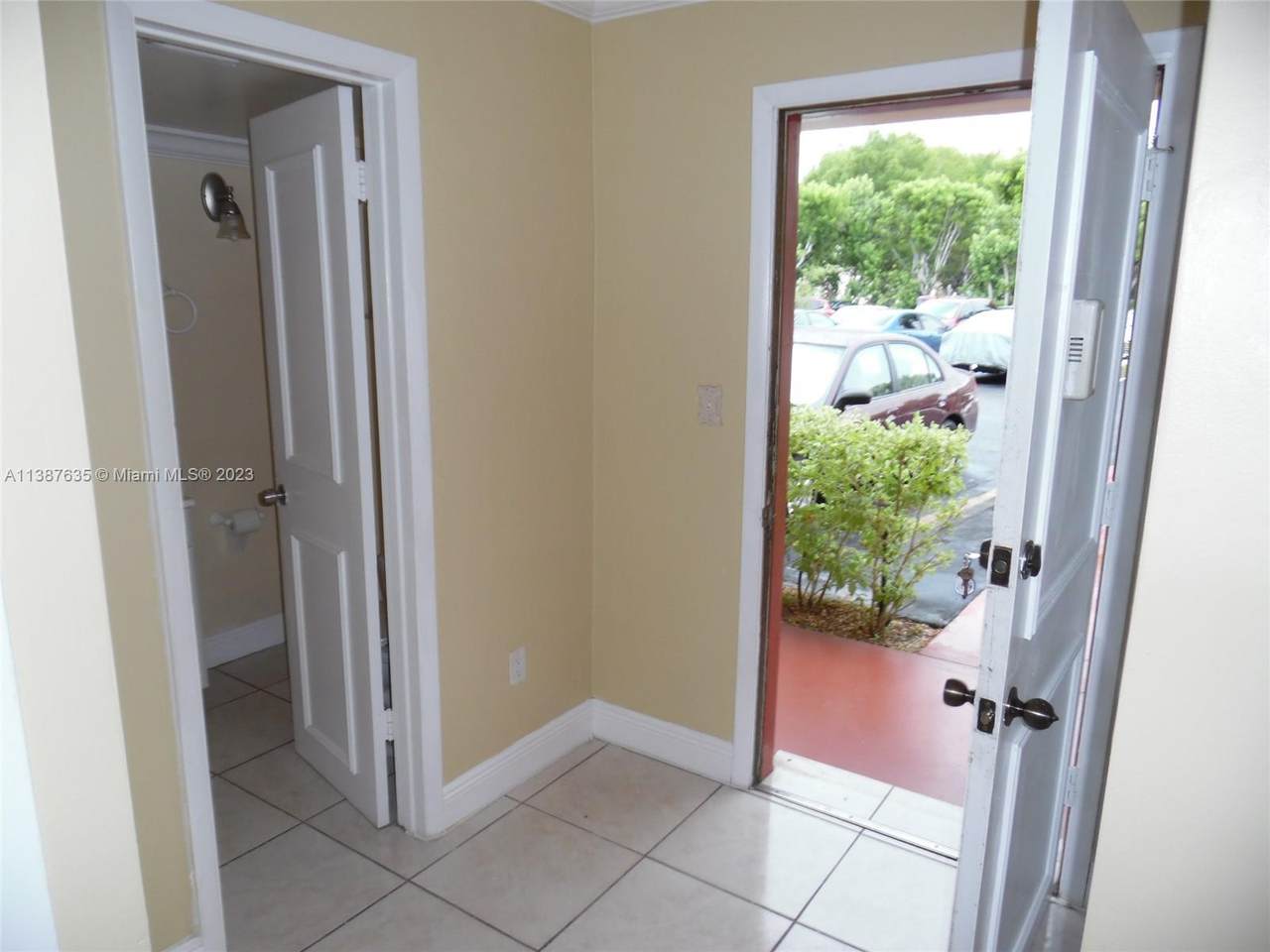 https://bt-photos.global.ssl.fastly.net/miami/1280_boomver_1_A11387635-2.jpg