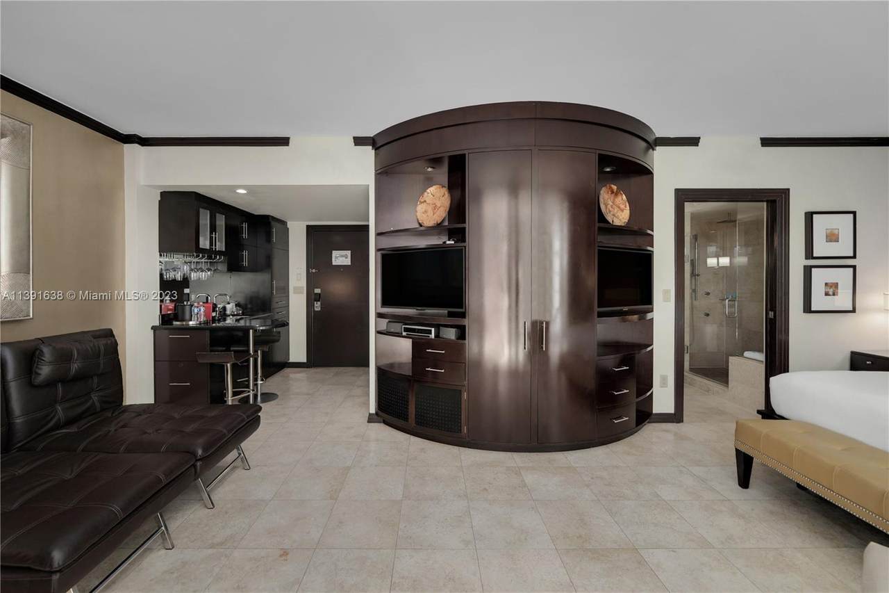 https://bt-photos.global.ssl.fastly.net/miami/1280_boomver_1_A11391638-2.jpg