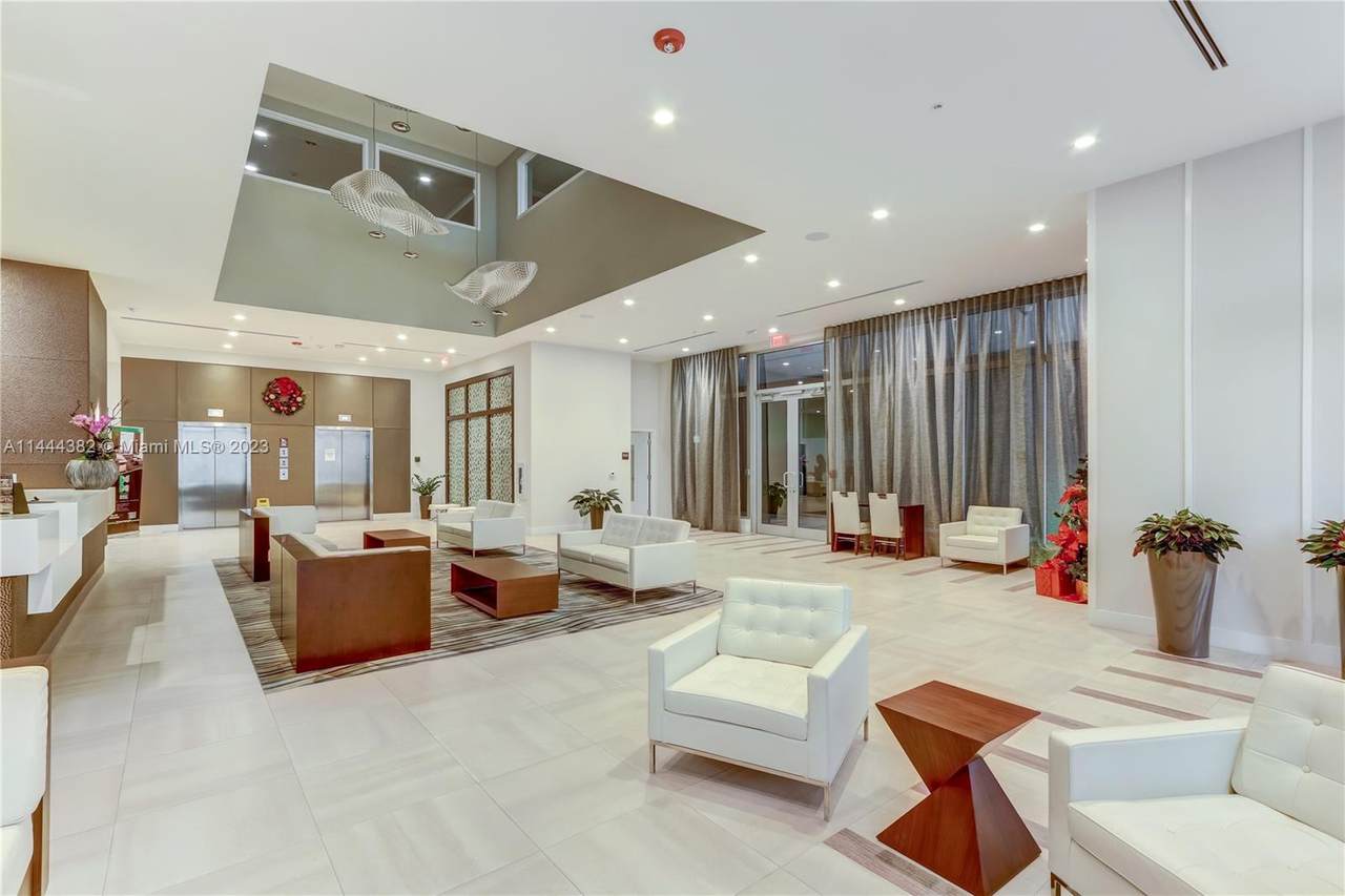 https://bt-photos.global.ssl.fastly.net/miami/1280_boomver_1_A11444382-2.jpg