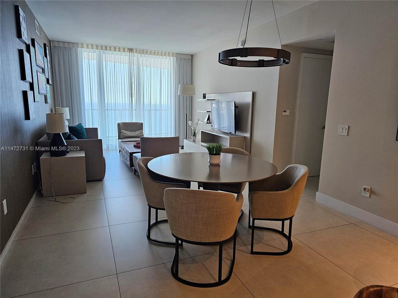 4111 Ocean Dr - Photo 1