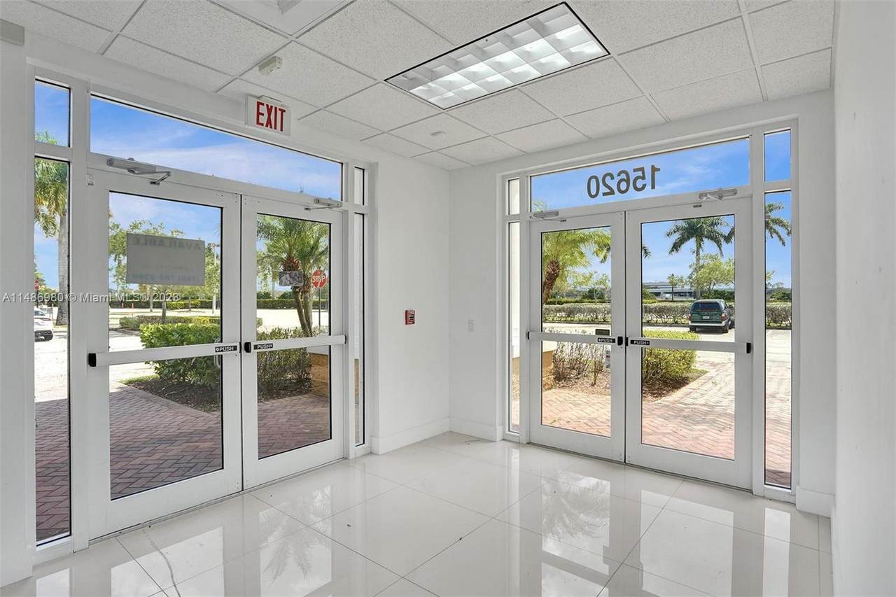 https://bt-photos.global.ssl.fastly.net/miami/1280_boomver_1_A11486980-2.jpg