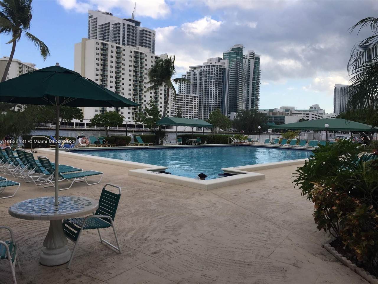 https://bt-photos.global.ssl.fastly.net/miami/1280_boomver_1_A11506481-2.jpg