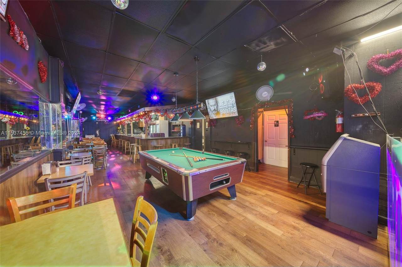 Full Service Restaur For Sale in Little Havana - Photo 1