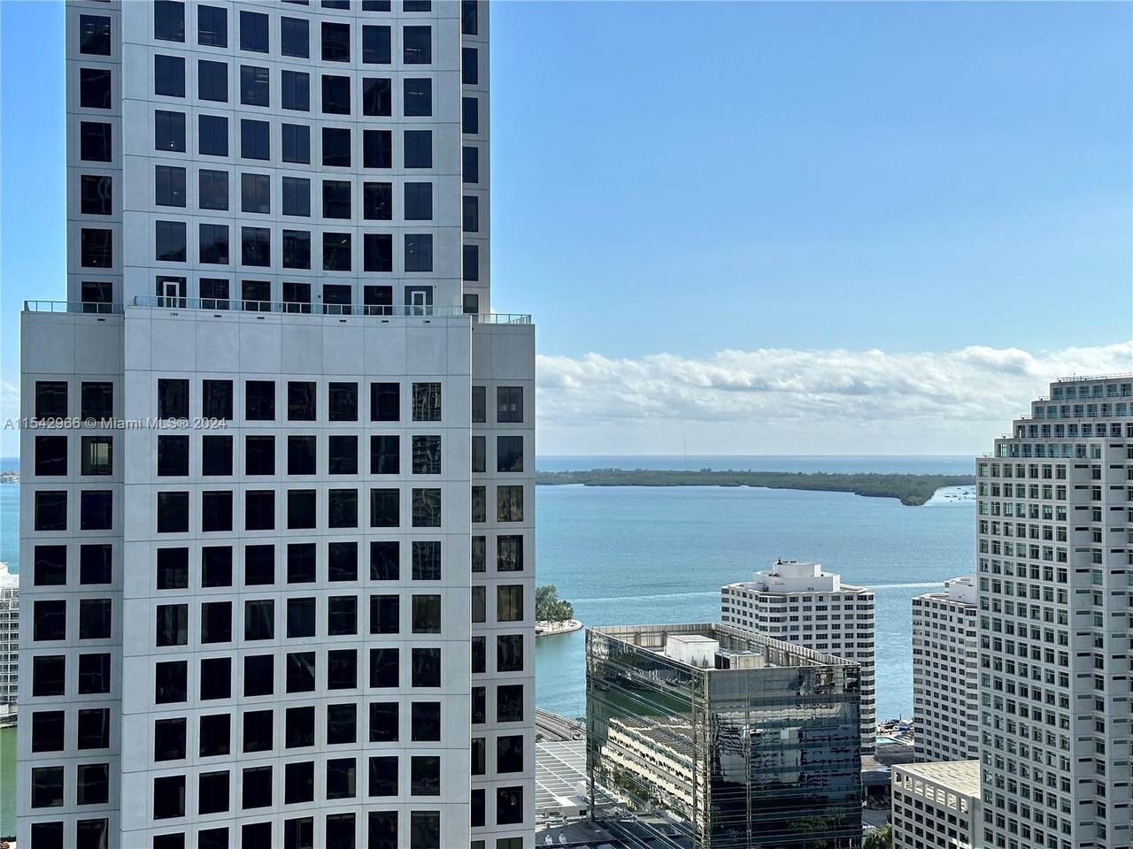 https://bt-photos.global.ssl.fastly.net/miami/1280_boomver_1_A11542966-2.jpg