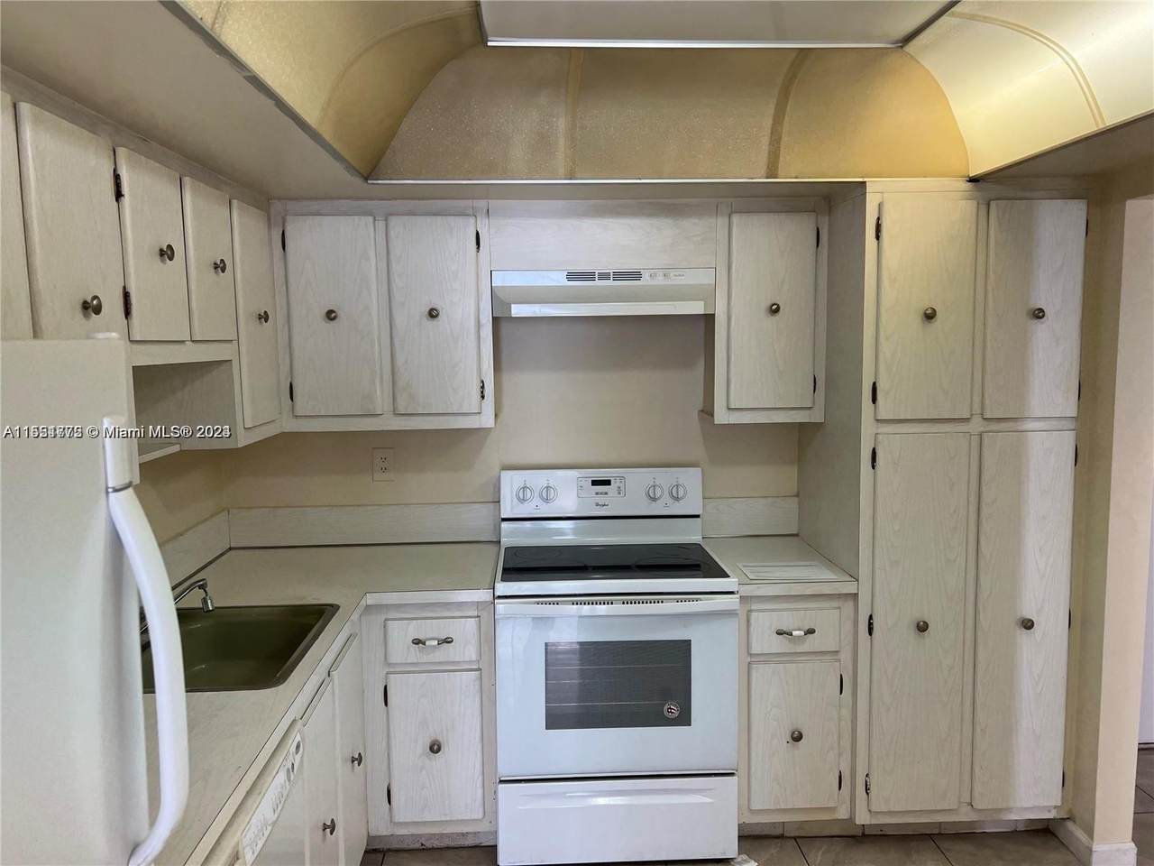 https://bt-photos.global.ssl.fastly.net/miami/1280_boomver_1_A11551772-2.jpg