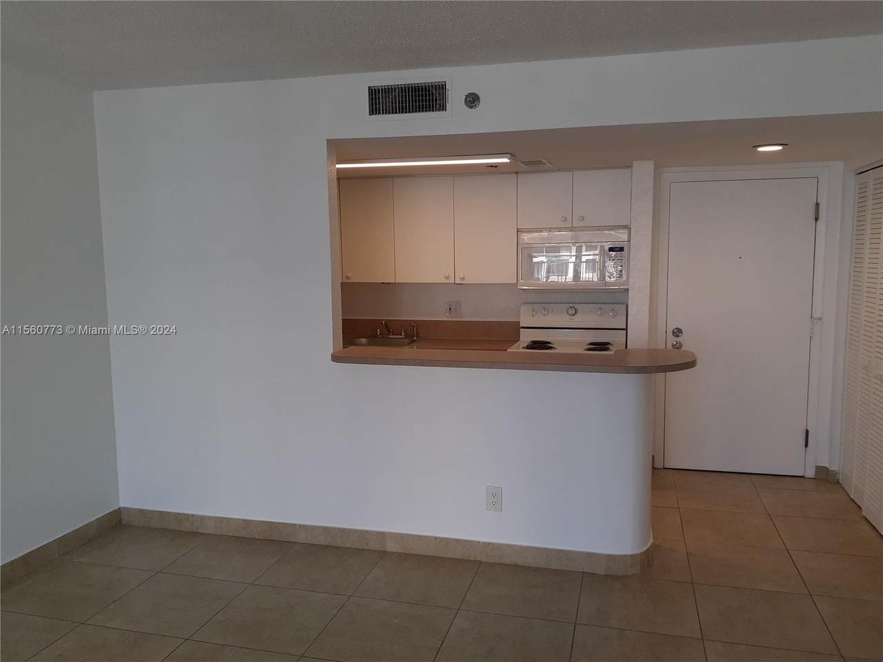 https://bt-photos.global.ssl.fastly.net/miami/1280_boomver_1_A11560773-2.jpg