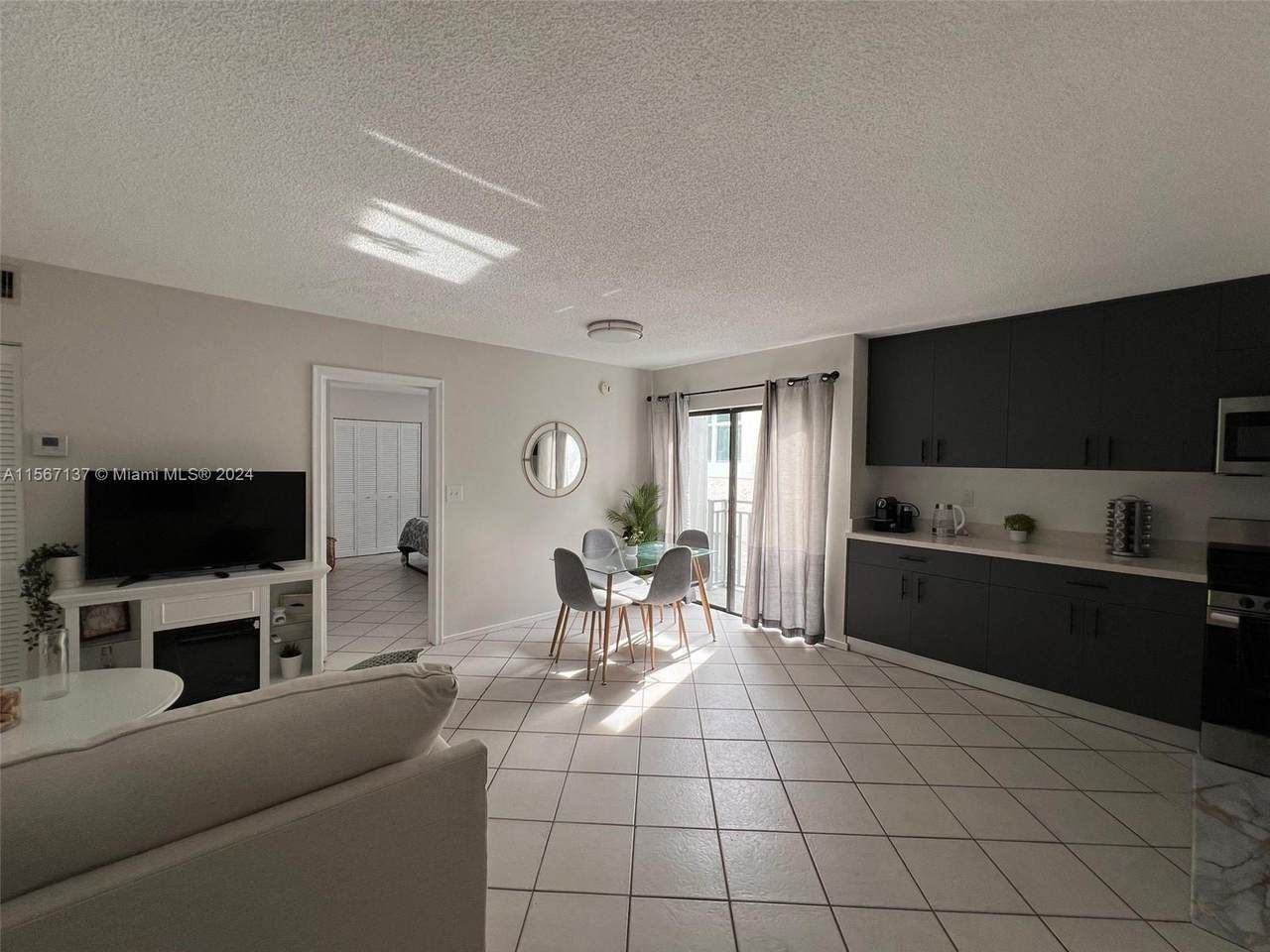 753 Michigan Ave - Photo 1