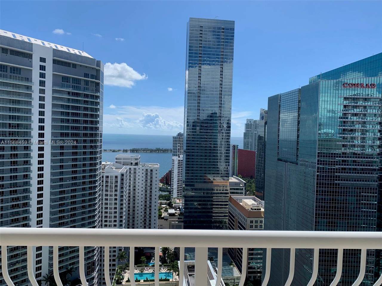 https://bt-photos.global.ssl.fastly.net/miami/1280_boomver_1_A11568459-2.jpg