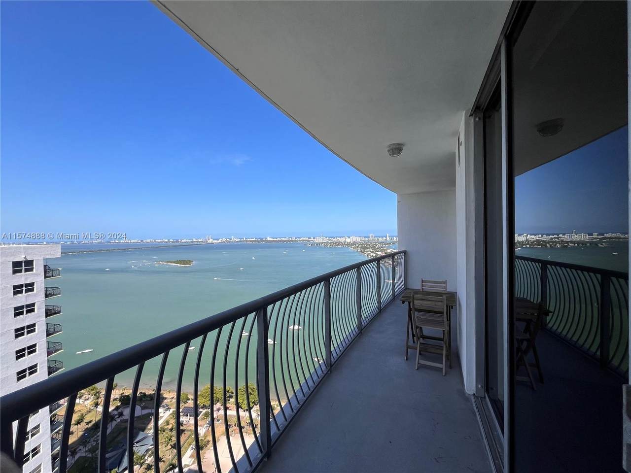 1750 Bayshore Dr - Photo 1