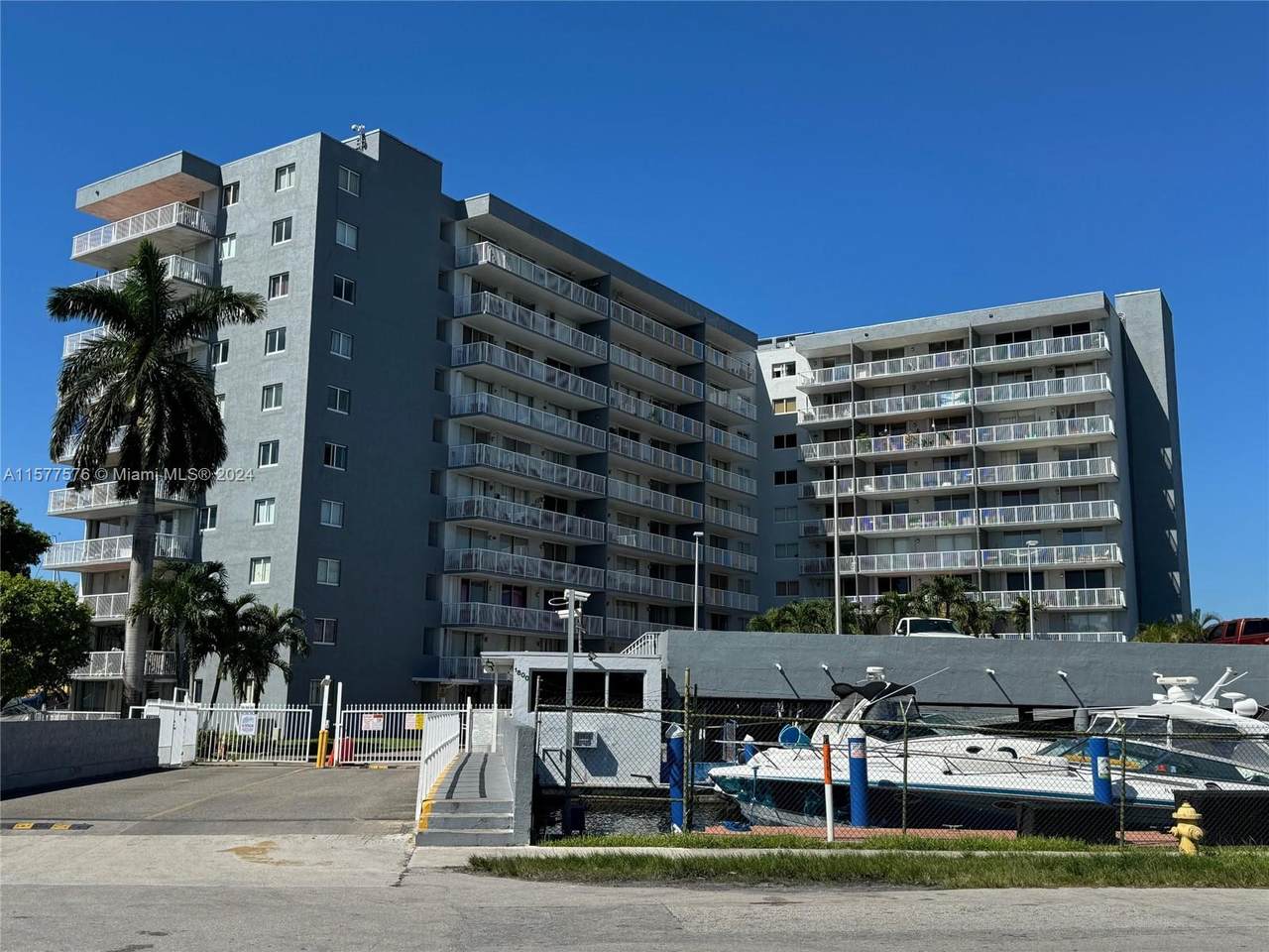 https://bt-photos.global.ssl.fastly.net/miami/1280_boomver_1_A11577576-2.jpg