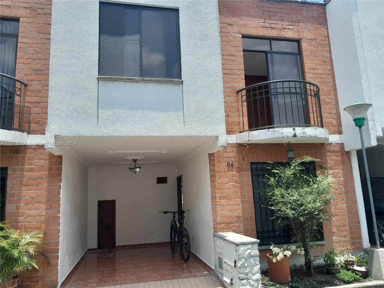 Calle 57 #23-98 Unit Palmira - Photo 1