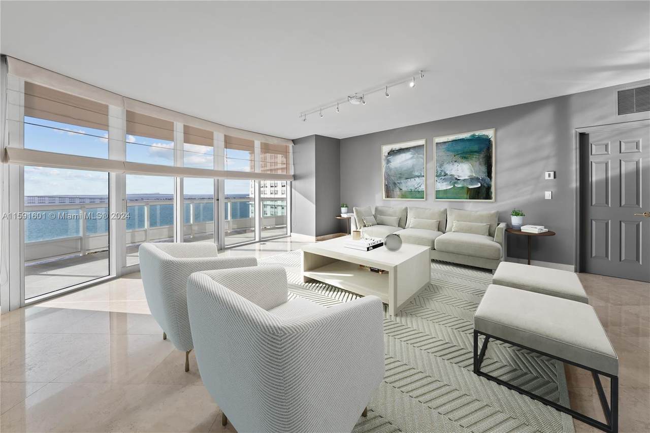1643 Brickell Ave - Photo 1