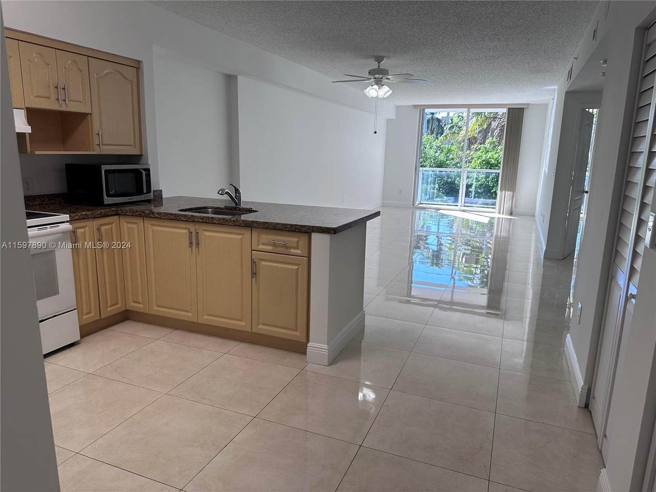5099 7th St - Photo 1