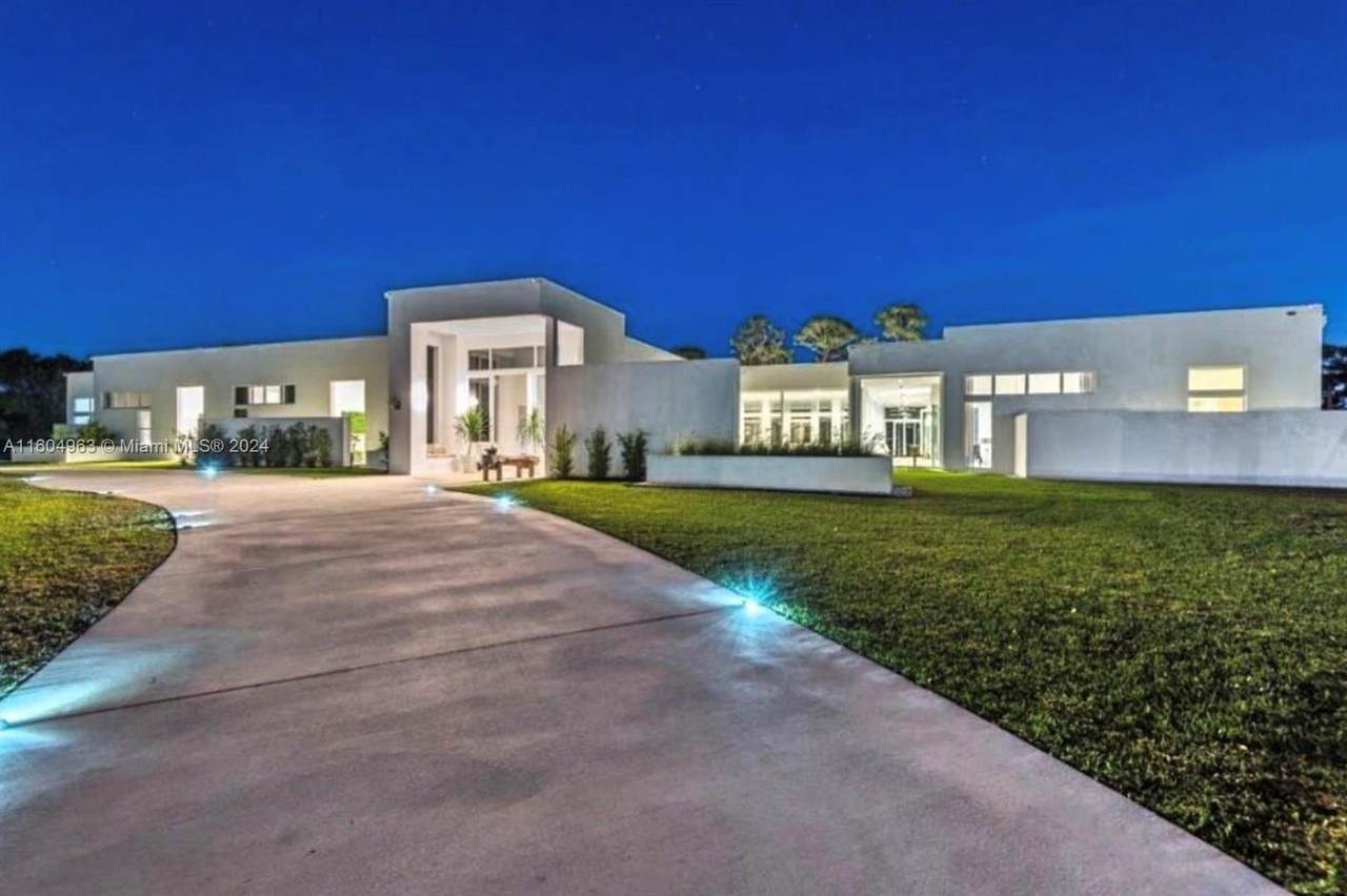 1901 Ranch Rd - Photo 1